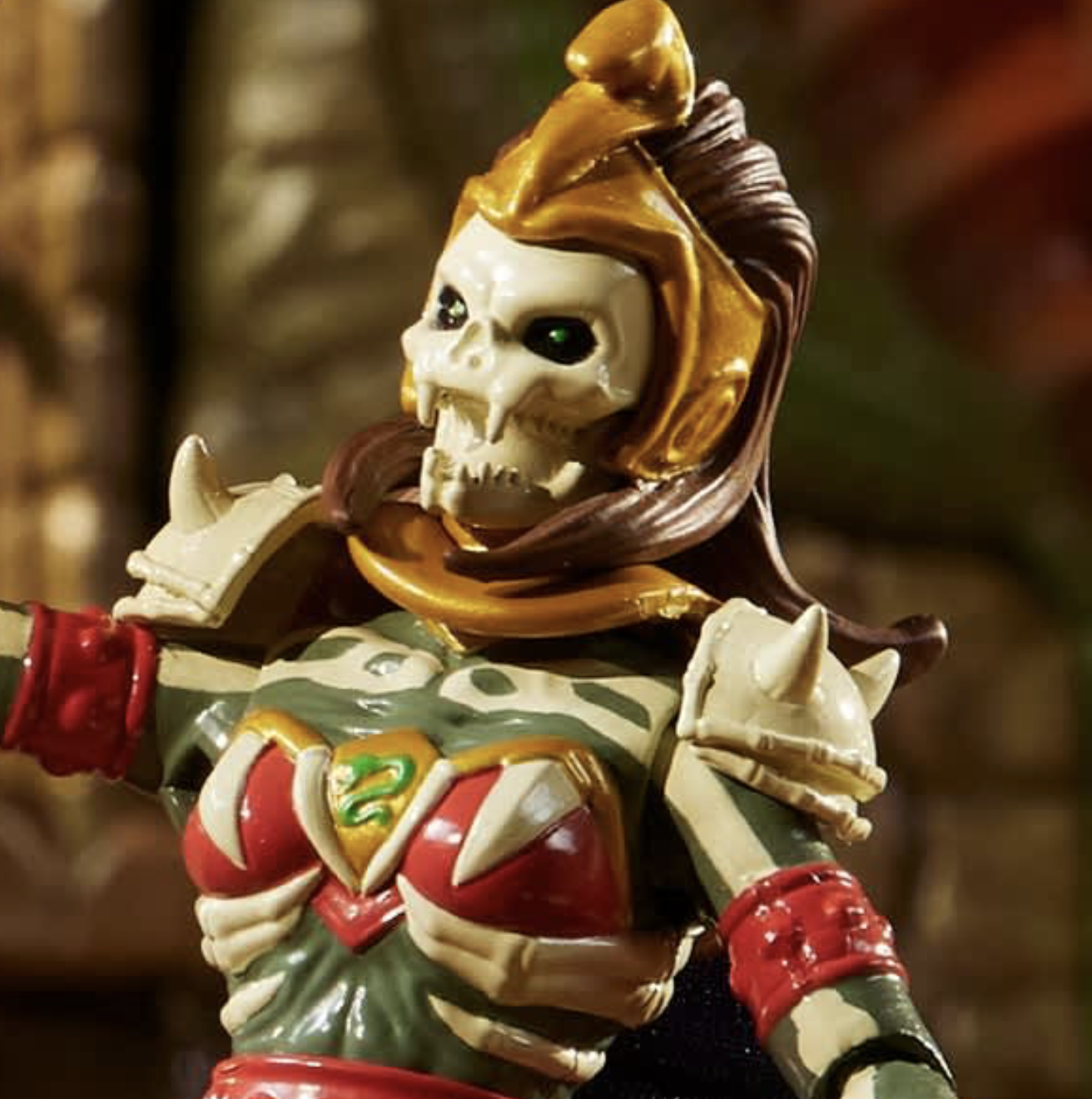 Skeletal Lady Slither